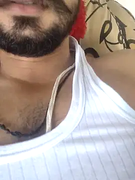 Snapshot of yourindianfellow chatting on September 12, 8:25 am yourindianfellow online show from September 12, 8:25 am