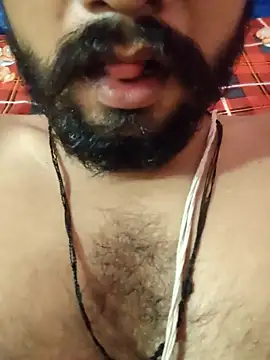 Snapshot of yourindianfellow chatting on October 18, 11:11 am yourindianfellow online show from October 18, 11:11 am