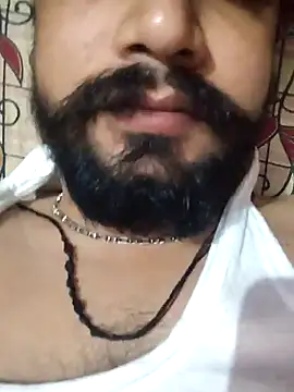 Snapshot of yourindianfellow chatting on October 25, 3:36 am yourindianfellow online show from October 25, 3:36 am