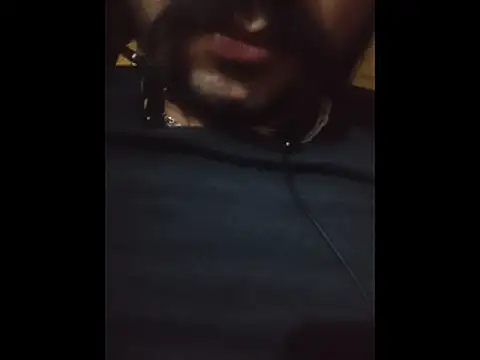 Snapshot of yourindianfellow chatting on November 16, 4:29 am yourindianfellow online show from November 16, 4:29 am