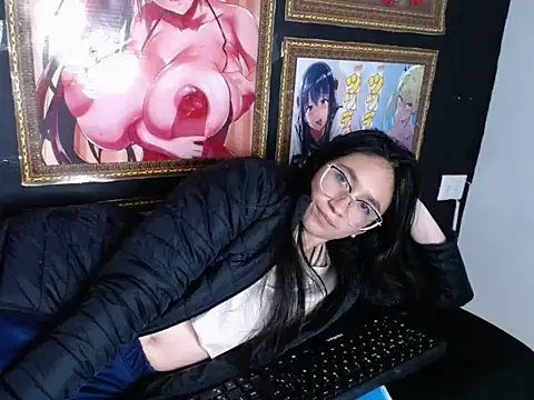 Arielle lov online show from February 24, 5:54 am