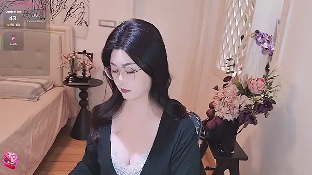 Tingdie online show from October 20, 4:29 pm