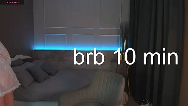 Snapshot of Sandra_Kind chatting on March 2, 8:59 am Sandra Kind online show from March 2, 8:59 am