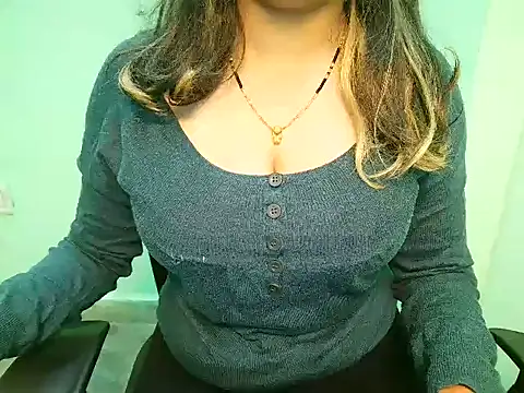 its siya online show from January 8, 10:17 am