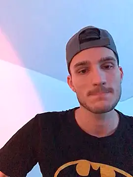 Snapshot of yoyoboy988 chatting on March 3, 9:26 pm yoyoboy988 online show from March 3, 9:26 pm