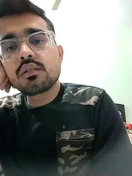 hornypurush online show from December 2, 4:24 pm