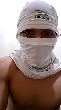Jhonitopito online show from March 8, 4:45 am