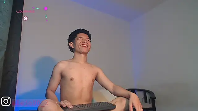 Magno 03 online show from October 6, 11:46 pm