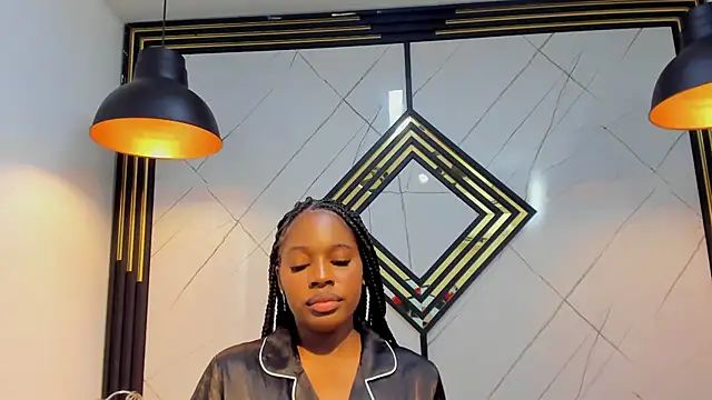 Snapshot of EmilyDiaaz chatting on March 22, 3:42 pm EmilyDiaaz online show from March 22, 3:42 pm
