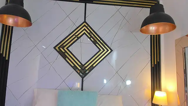 EmilyDiaaz online show from November 6, 12:28 pm