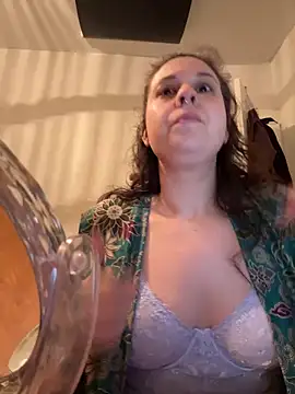 Snapshot of Rosiee69_ chatting on March 11, 10:18 am Rosiee69 online show from March 11, 10:18 am