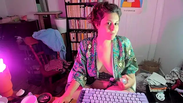 Snapshot of Rosiee69_ chatting on September 16, 7:59 pm Rosiee69 online show from September 16, 7:59 pm