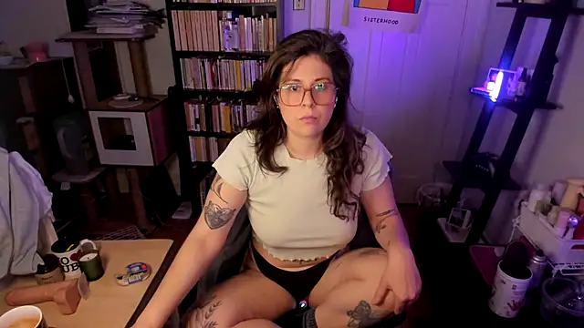 Snapshot of Rosiee69_ chatting on January 13, 8:36 pm Rosiee69 online show from January 13, 8:36 pm