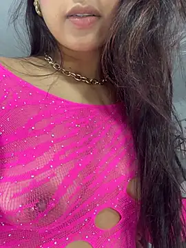 Snapshot of Alice_surprise chatting on February 25, 10:50 pm Alice surprise online show from February 25, 10:50 pm