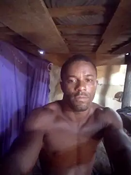 uiii preto online show from March 9, 5:17 pm