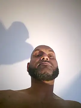 Snapshot of Mrnutella chatting on March 1, 8:13 am Mrnutella online show from March 1, 8:13 am