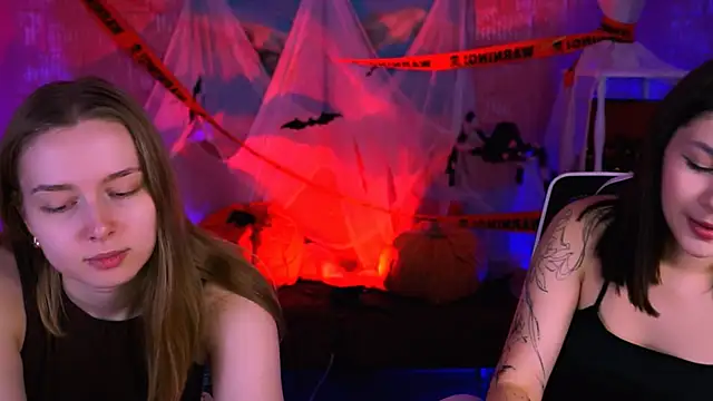 JenniferGraces online show from October 30, 3:24 pm