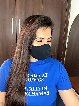 Sexy Madhuri Bhabhi online show from March 13, 4:52 am