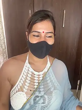 Sexy Madhuri Bhabhi online show from March 16, 5:13 am