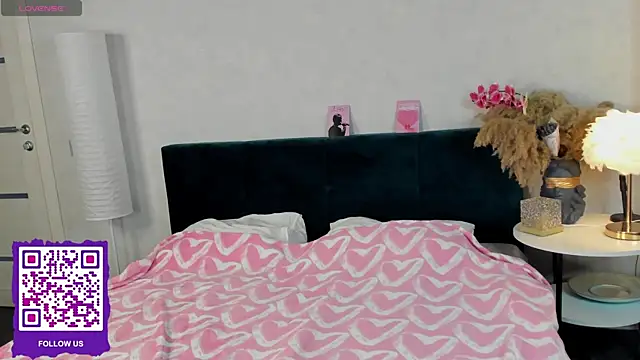 boozekirs  online show from September 10, 2:33 am