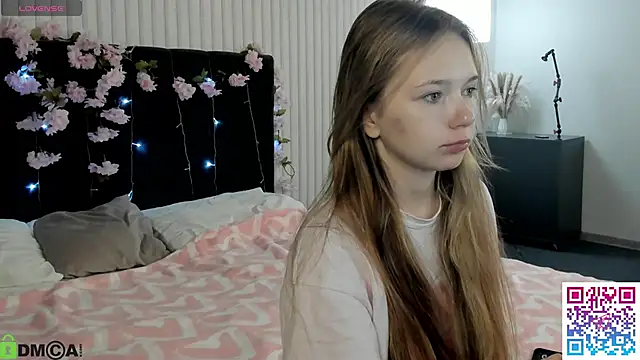 boozekirs  online show from October 8, 3:15 am