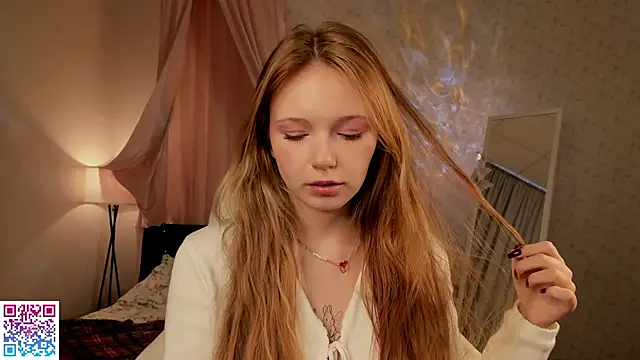 boozekirs  online show from October 17, 3:31 am