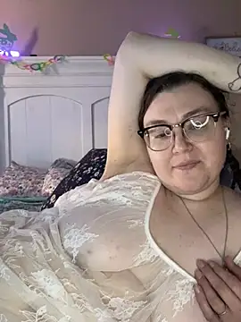 Snapshot of HTXBELLE chatting on March 1, 3:38 pm HTXBELLE online show from March 1, 3:38 pm
