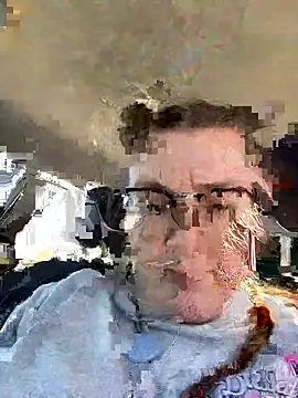 Snapshot of HTXBELLE chatting on March 16, 9:05 pm HTXBELLE online show from March 16, 9:05 pm