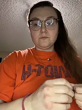 Snapshot of HTXBELLE chatting on March 18, 4:26 am HTXBELLE online show from March 18, 4:26 am