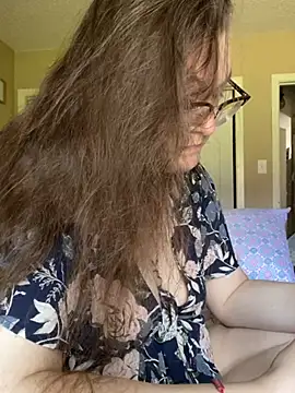 Snapshot of HTXBELLE chatting on March 19, 7:49 pm HTXBELLE online show from March 19, 7:49 pm