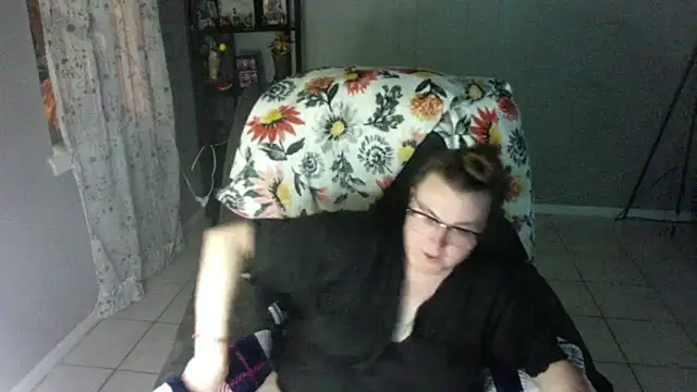 Snapshot of HTXBELLE chatting on October 3, 8:55 am HTXBELLE online show from October 3, 8:55 am