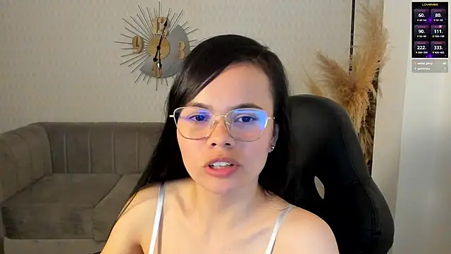 Snapshot of Kath_latorre chatting on February 19, 3:38 pm Kath latorre online show from February 19, 3:38 pm