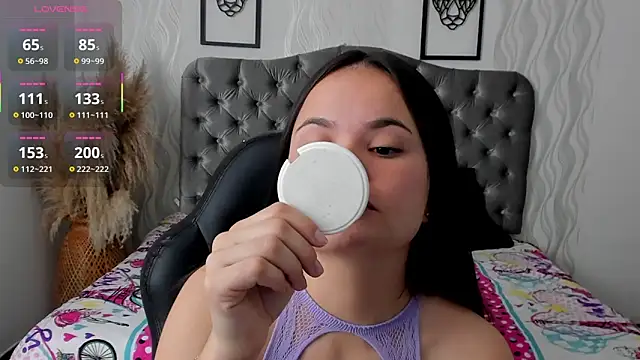 Snapshot of Kath_latorre chatting on September 27, 12:54 pm Kath latorre online show from September 27, 12:54 pm