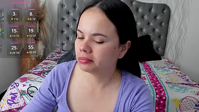 Snapshot of Kath_latorre chatting on September 30, 3:17 pm Kath latorre online show from September 30, 3:17 pm