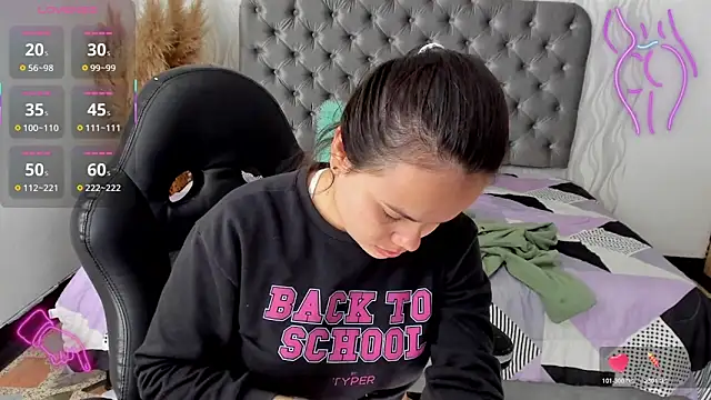 Snapshot of Kath_latorre chatting on November 16, 1:17 pm Kath latorre online show from November 16, 1:17 pm