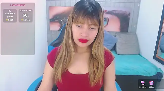 Snapshot of Rihana_Milan chatting on March 1, 9:04 pm Rihana Milan online show from March 1, 9:04 pm