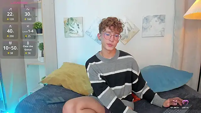 Snapshot of iiangel_ chatting on November 8, 3:18 am iiangel online show from November 8, 3:18 am