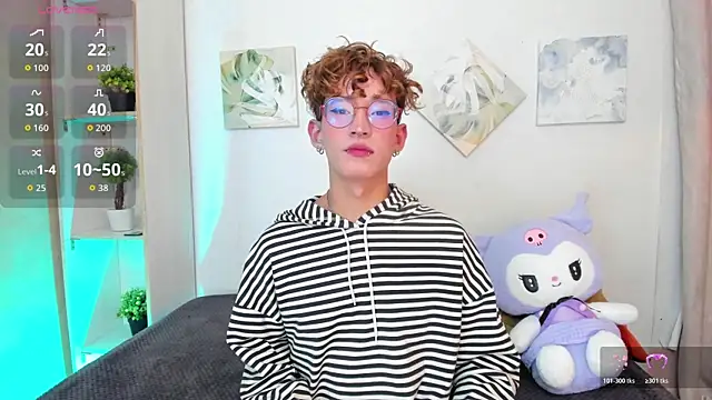 Snapshot of iiangel_ chatting on November 25, 3:06 am iiangel online show from November 25, 3:06 am