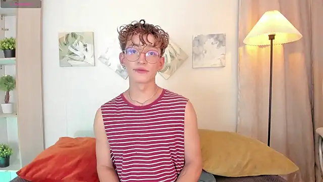 iiangel  online show from December 16, 6:18 am