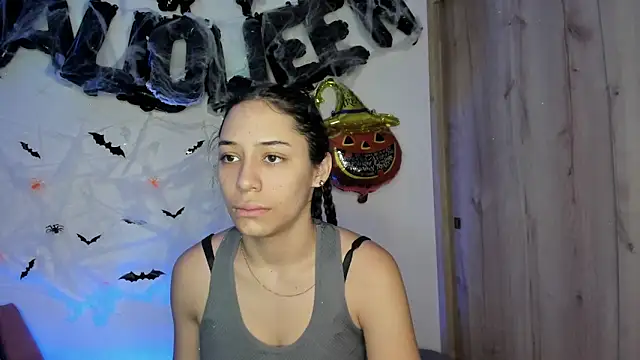 TANIA 06 online show from October 31, 1:12 pm