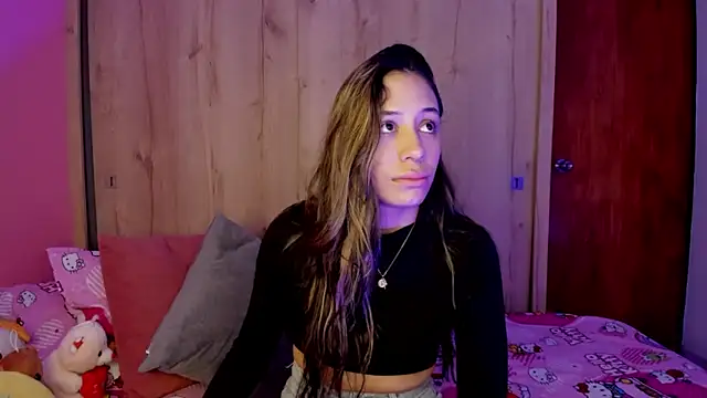 TANIA 06 online show from June 8, 1:11 pm