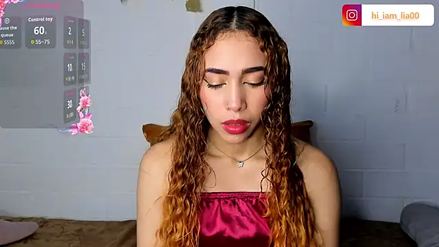 LiaHansson online show from November 18, 5:28 pm