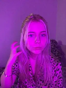 Blondie Sofia Essexbabe online show from March 9, 11:53 pm