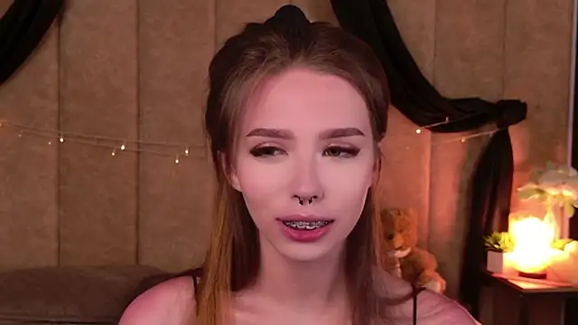 Sierra Fane online show from September 8, 8:41 pm