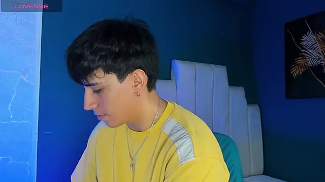 Allex Cano online show from October 12, 7:13 pm