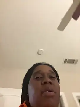 Snapshot of Deshay30 chatting on September 26, 2:15 am Deshay30 online show from September 26, 2:15 am