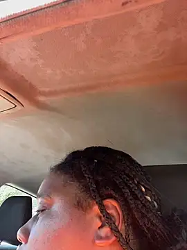 Snapshot of Deshay30 chatting on October 15, 8:20 pm Deshay30 online show from October 15, 8:20 pm