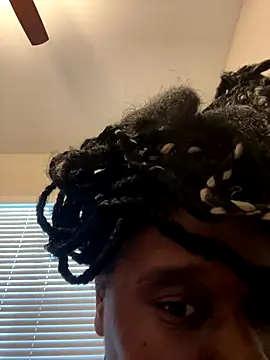 Snapshot of Deshay30 chatting on October 28, 11:18 pm Deshay30 online show from October 28, 11:18 pm