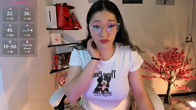 Snapshot of julieth26 chatting on February 25, 3:31 am julieth26 online show from February 25, 3:31 am