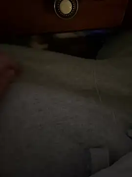 Snapshot of juicyj_420 chatting on March 4, 7:51 am juicyj 420 online show from March 4, 7:51 am